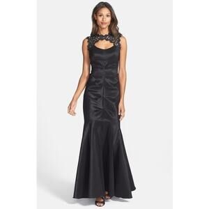 NWT Xscape Lace Taffeta Mermaid Gown Black Size 8 Maxi Dress Metallic Elegant